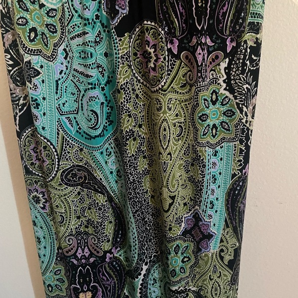 Dress - Picture 3 of 5